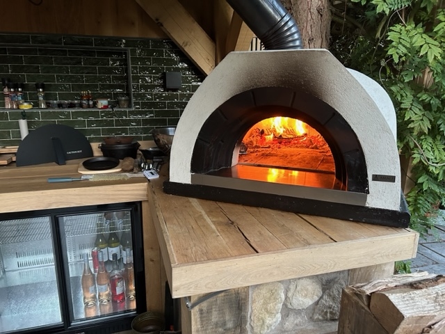 Amalfi Mediterraenean oven AD80